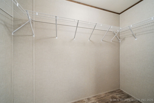 348939 E 750th Rd, Cushing, OK 74023 - walk in closet featuring wood finished floors