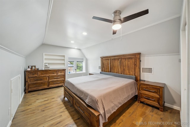 11033 E 66th St, Tulsa, OK 74133 - bedroom with lofted ceiling, light wood-style flooring, a ceiling fan, baseboards, and recessed lighting