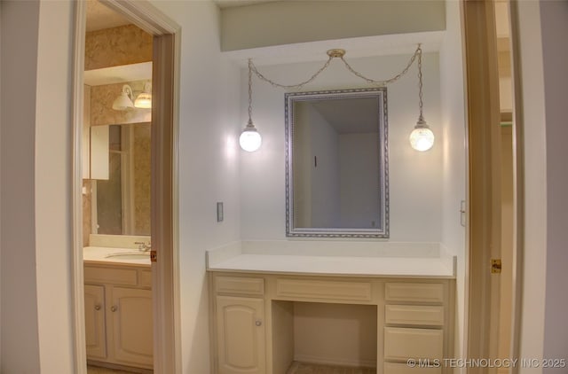 4004 S Hickory Ave, Broken Arrow, OK 74011 - bathroom featuring vanity