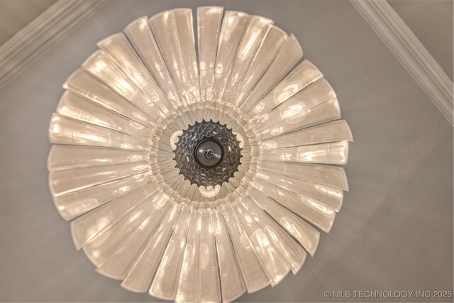 2305 E 13th St, Tulsa, OK 74104 - detailed view of ornamental molding