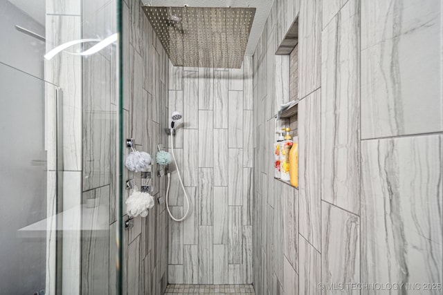 6407 S 110th E Ave, Tulsa, OK 74133 - full bathroom featuring a shower stall