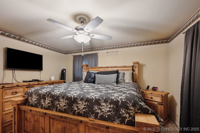 3823 S 88th E Pl, Tulsa, OK 74145 - bedroom featuring ceiling fan