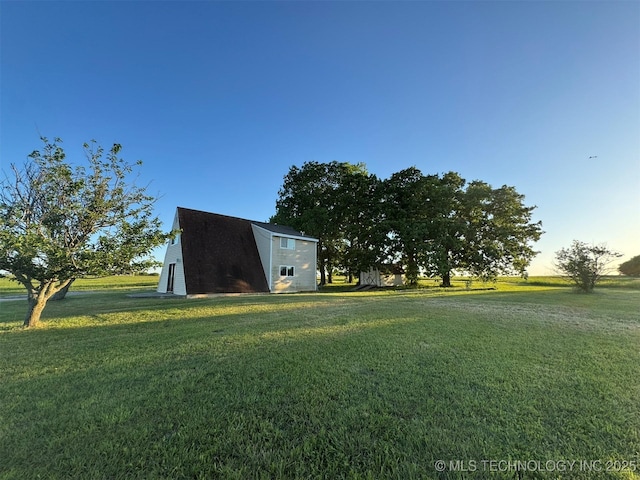 7235 Sunshine Rd, Davis, OK 73030 - view of green lawn