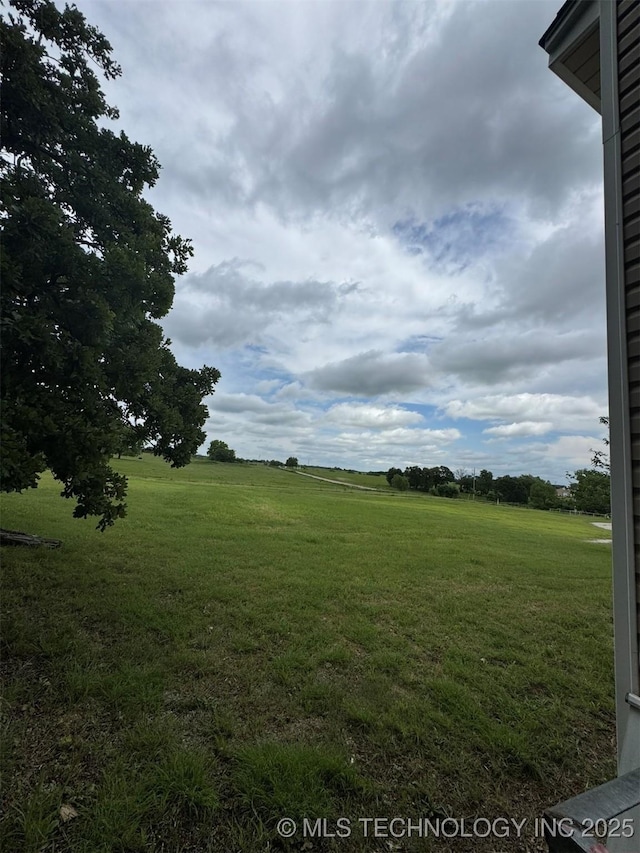 7235 Sunshine Rd, Davis, OK 73030 - view of green lawn