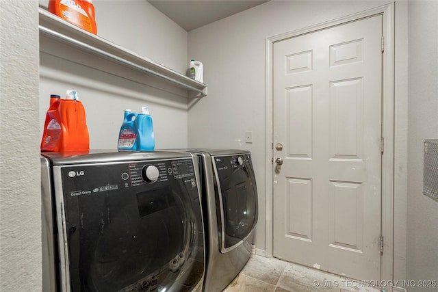 1105 N Joshua Ave, Broken Arrow, OK 74012 - washroom with washer and clothes dryer