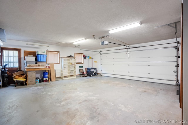 1485 Old Ketchum Rd, Langley, OK 74350 - garage featuring a garage door opener
