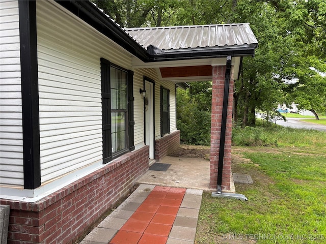 914 3rd Ave NE, Ardmore, OK 73401 - view of patio
