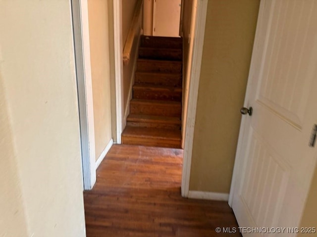 903 S Lynn Ln, Tulsa, OK 74108 - stairway with wood finished floors and baseboards