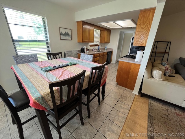 1700 S Cypress Ave, Broken Arrow, OK 74012 - dining room with light tile patterned floors