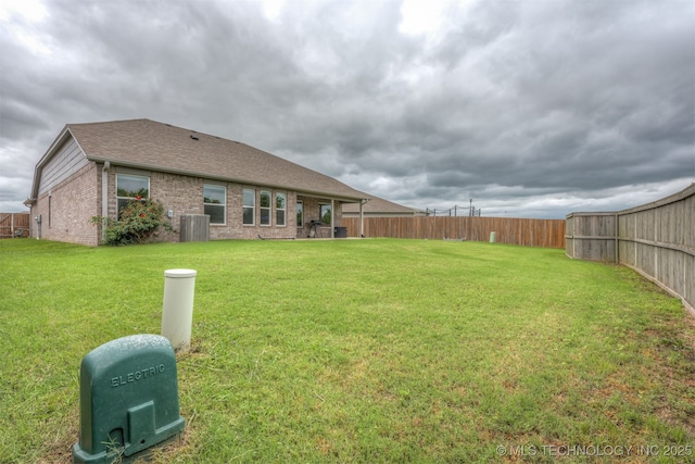 13010 E 122nd Pl, Collinsville, OK 74021 - view of yard with central air condition unit