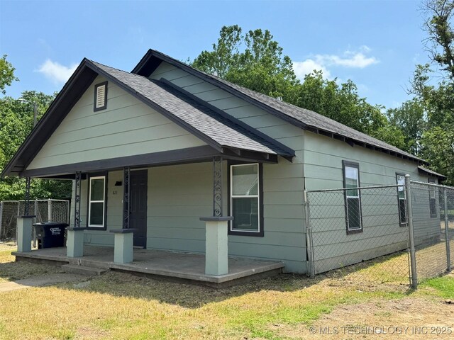 823 W 9th St, Shawnee, OK 74801 - photo 3