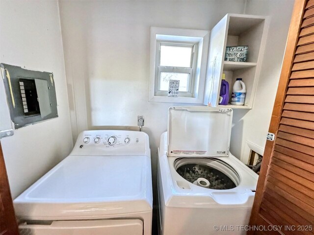 31663 S 530th Rd, Cookson, OK 74427 - laundry area with washer and clothes dryer and electric panel
