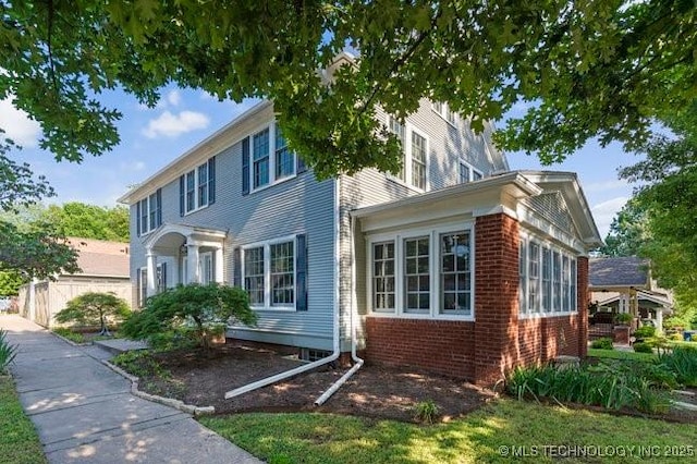 1701 S Rockford Ave, Tulsa, OK 74120 - view of front facade with brick siding