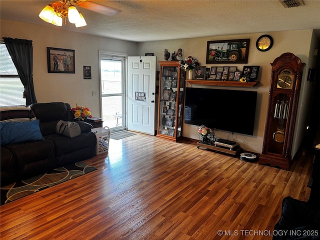 822 Church Rd, Kemp, OK 74741 - photo 4