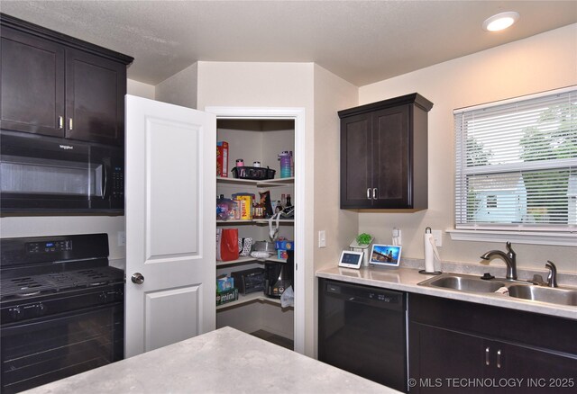 4510 E Young St, Tulsa, OK 74115