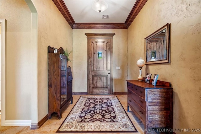 15065 N 148th Ave E, Collinsville, OK 74021 - foyer featuring arched walkways, ornamental molding, and baseboards