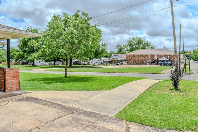 403 E Kirk St, Hugo, OK 74743 - photo 47