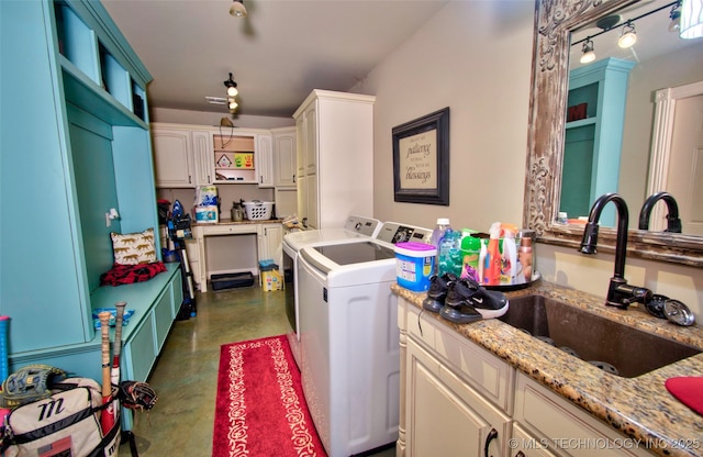 2430 S 31st St E, Muskogee, OK 74403 - laundry area with washing machine and dryer