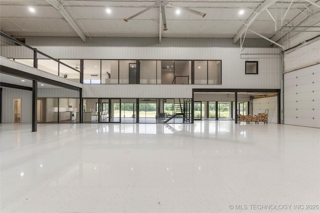 14382 Adams Rd, Mounds, OK 74047 - lobby featuring a high ceiling