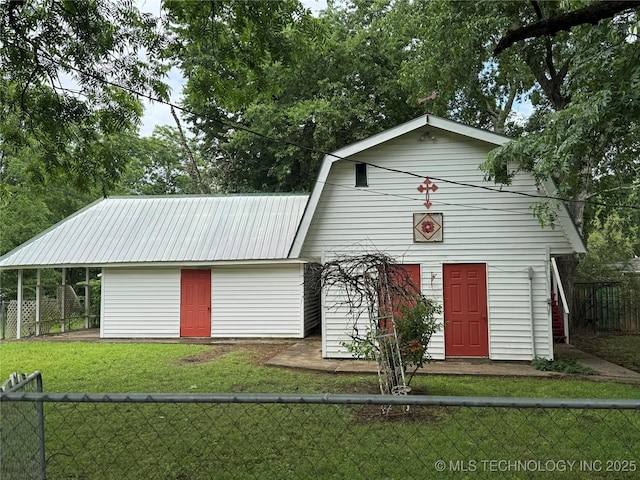 1524 W Maple St W, Durant, OK 74701 - view of front of property with metal roof