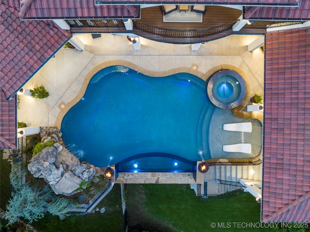5879 N Eagle Summit Rd, Owasso, OK 74055 - bird's eye view of a pool area