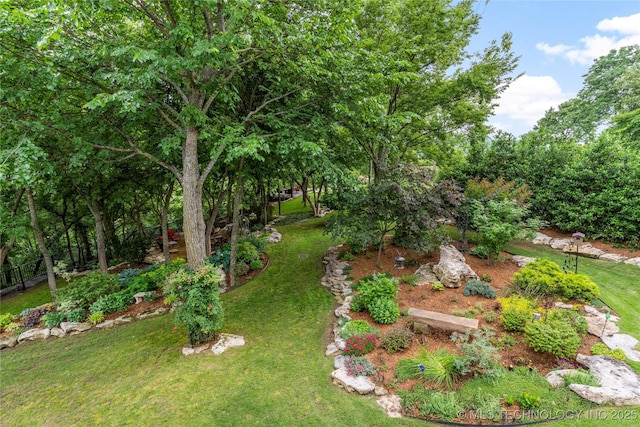 5879 N Eagle Summit Rd, Owasso, OK 74055 - view of grassy yard
