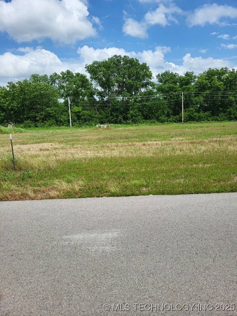 2 Phillips St, Skiatook, OK 74070