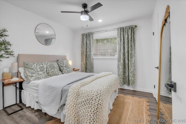 1008 E 54th St S, Tulsa, OK 74105 - bedroom with wood finished floors, recessed lighting, a ceiling fan, and baseboards