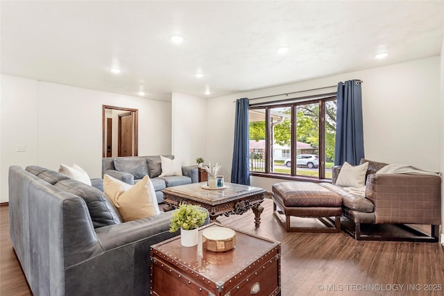 911 S Boyd Pl, Sapulpa, OK 74066 - living room featuring wood finished floors and recessed lighting