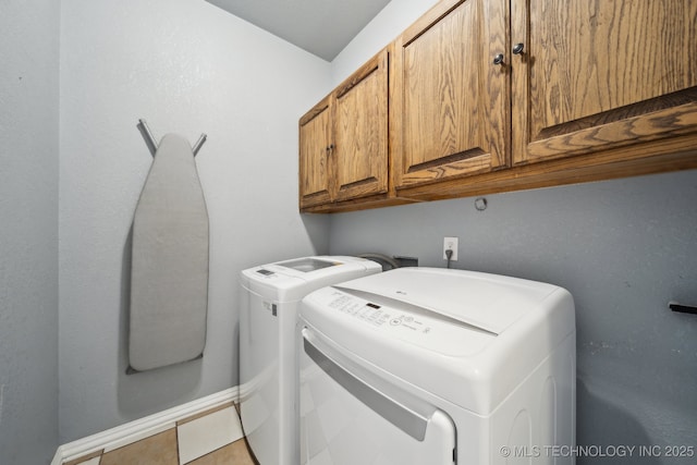 5757 W 181st St S, Mounds, OK 74047 - washroom featuring cabinet space and independent washer and dryer