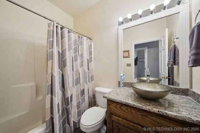 5757 W 181st St S, Mounds, OK 74047 - full bathroom with vanity and shower / bath combo