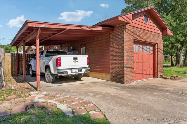 1401 E S Ave, Mcalester, OK 74501 - view of parking / parking lot with driveway and an attached garage