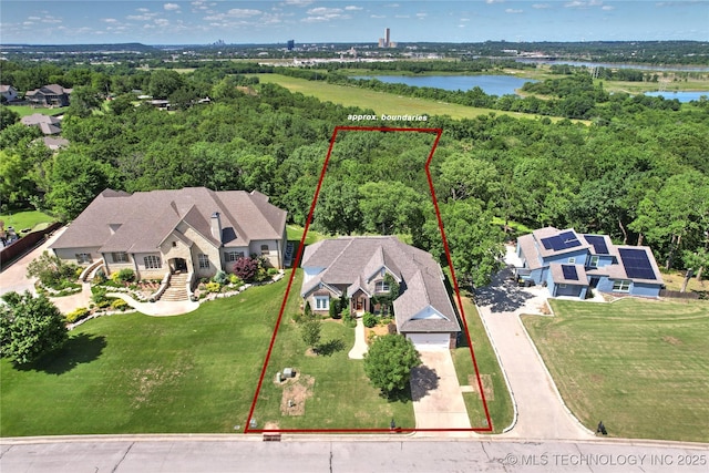 465 E 113th St S, Jenks, OK 74037 - aerial view of property and surrounding area with a large body of water and property boundaries highlighted