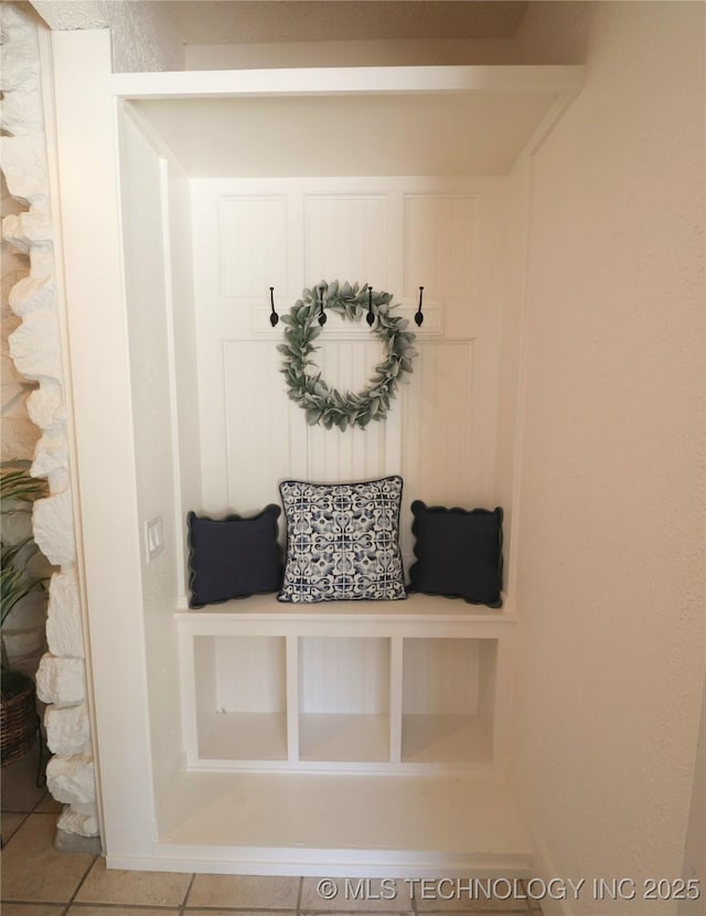 1100 Guinn Ln, Bartlesville, OK 74006 - mudroom featuring tile patterned flooring