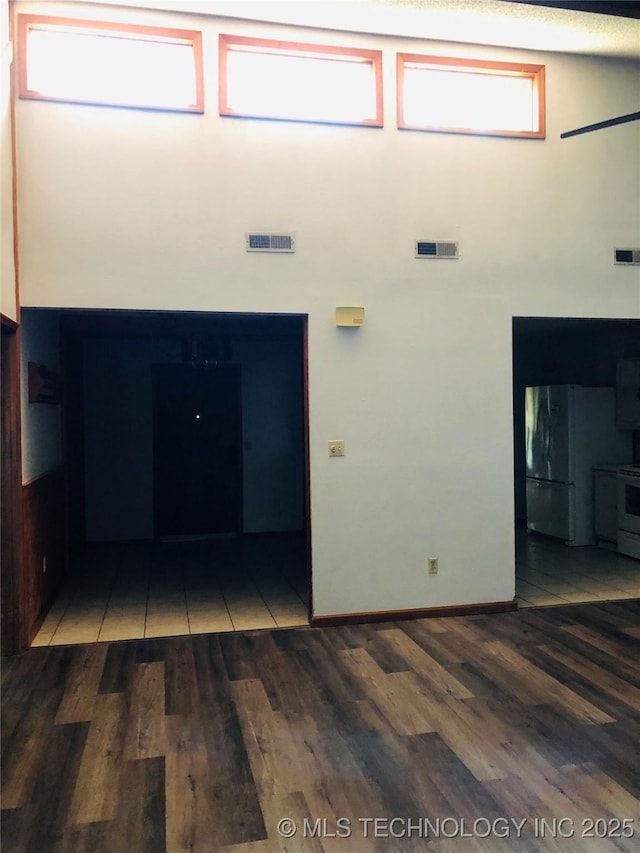 3814 E Dripping Springs Rd, Cushing, OK 74023 - back of house featuring a wooden deck