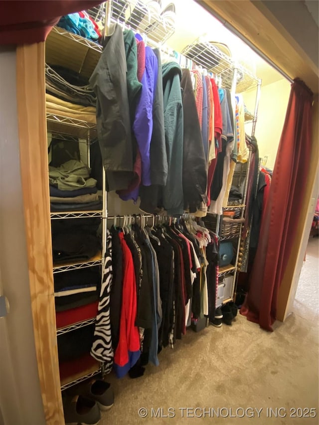 11477 State Highway 70, Madill, OK 73446 - spacious closet featuring carpet