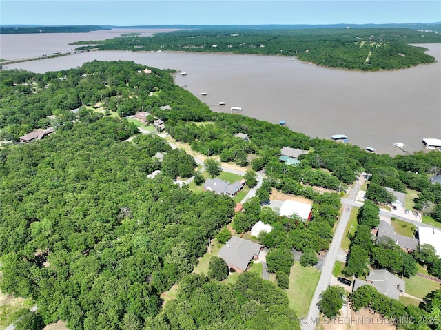 46 Acorn St, Eufaula, OK 74432 - bird's eye view of a large body of water and a heavily wooded area