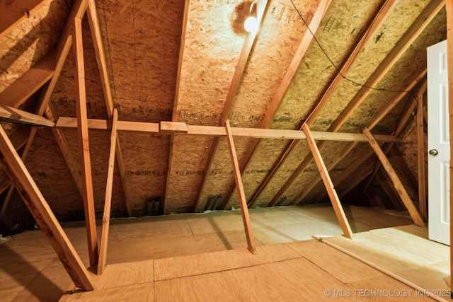 8906 E 110th St, Tulsa, OK 74133 - view of attic