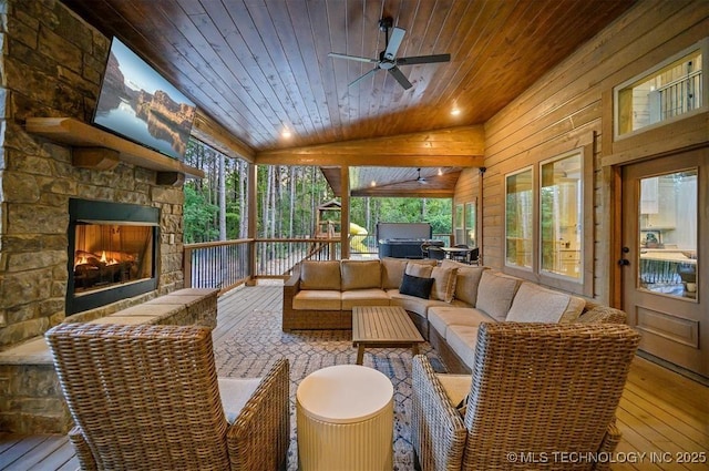 475 Bear Pine Trl, Broken Bow, OK 74728 - sunroom featuring plenty of natural light and lofted ceiling