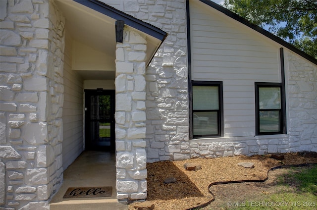 13866 S Nyssa Pl, Glenpool, OK 74033 - entrance to property featuring stone siding