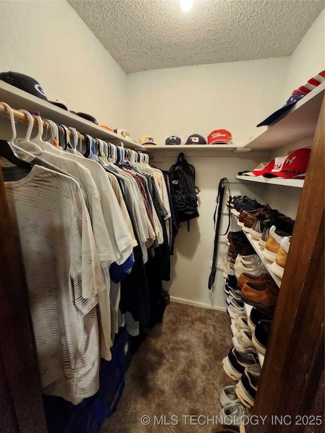 2230 Robin Ln, Muskogee, OK 74403 - spacious closet featuring carpet floors