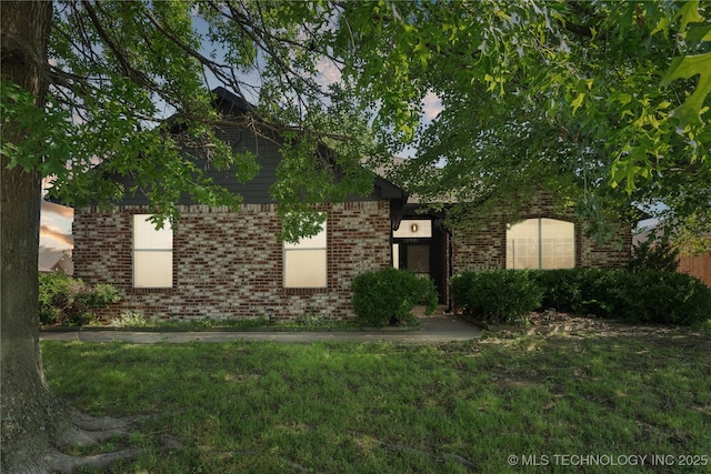 10901 E 95th St N, Owasso, OK 74055 - view of front of property with brick siding and a front yard