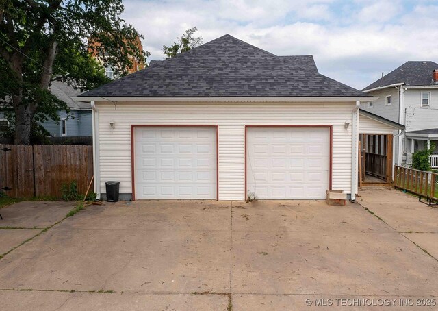 210 S Water St, Sapulpa, OK 74066 - view of garage