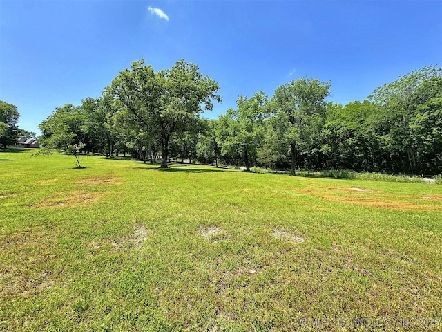 20413 E Allen Rd, Tahlequah, OK 74464 - view of grassy yard