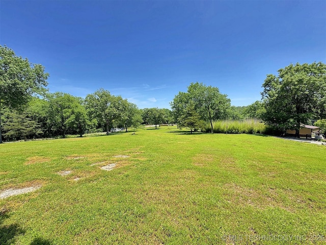 20413 E Allen Rd, Tahlequah, OK 74464 - view of green lawn