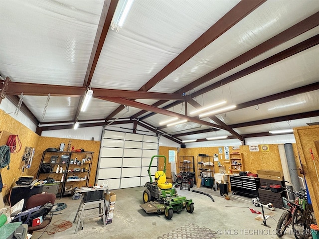 20413 E Allen Rd, Tahlequah, OK 74464 - garage featuring a workshop area