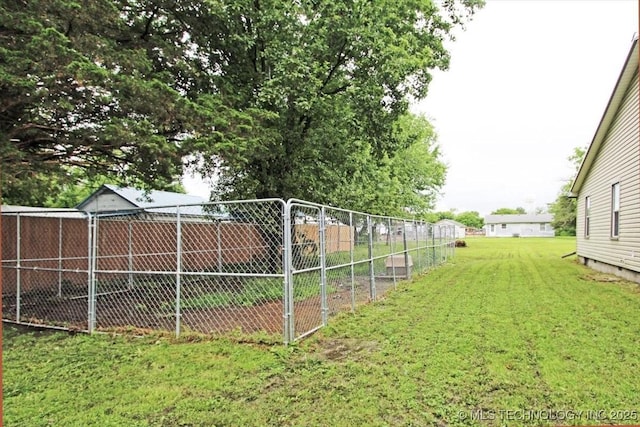 410 Shawnee St, So Coffeyville, OK 74072 - view of yard