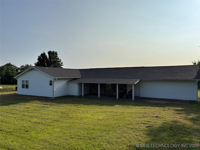 9412 S 55th St, Muskogee, OK 74403 - view of front facade with a front lawn