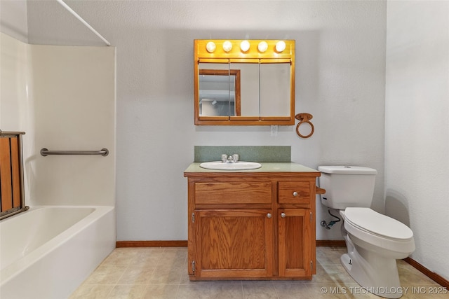 15 W Ridge Way, Bristow, OK 74010 - full bath with vanity, toilet, and baseboards
