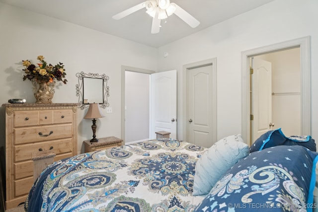 316 E 44th St, Sand Springs, OK 74063 - bedroom featuring a ceiling fan